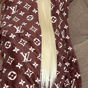 Blonde Clip-In drawstring Hair Extension - Sleek Straight Remy Style